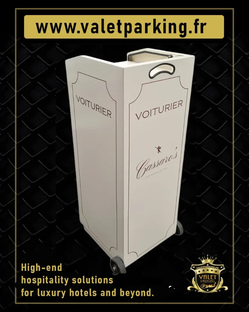 Location Trimestrielle Pupitre Voiturier PRESTIGE 100 CLES 2026 avec Parasol Premium en Full Branding et Full service :  Maintenance + SAV Premium + Support VIP
